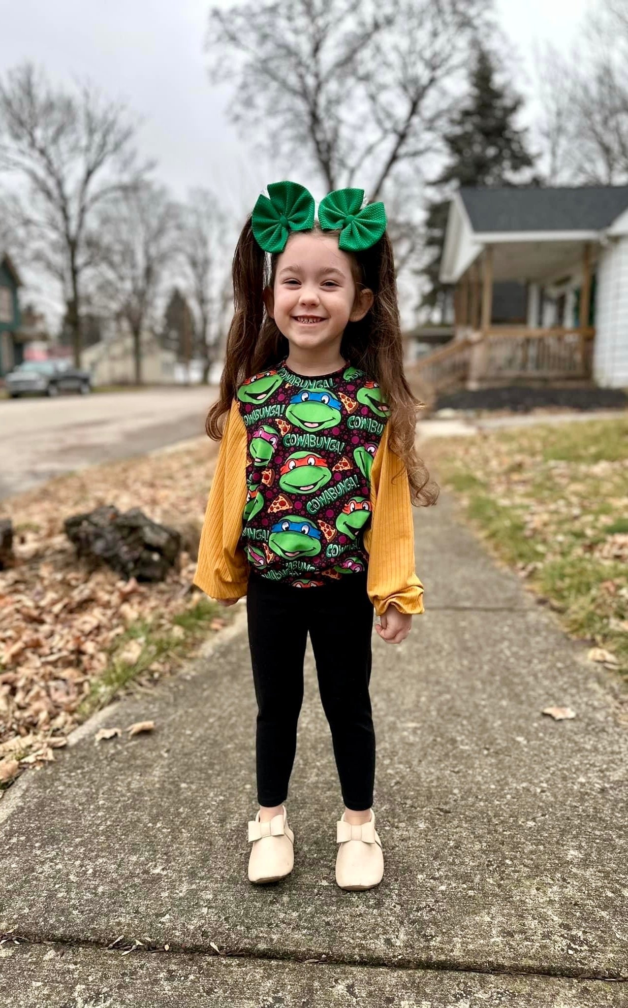 Kelly Green Bows