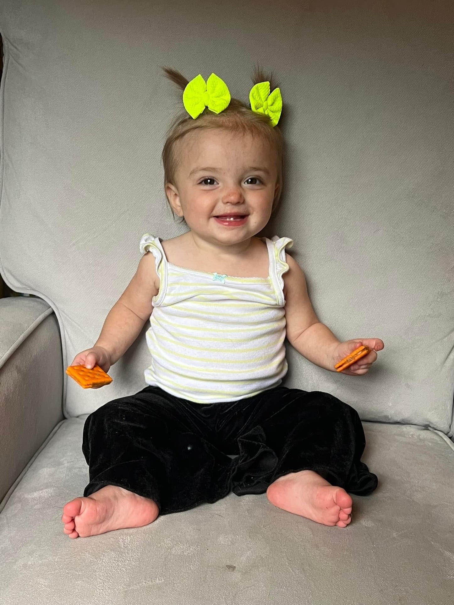 Highlighter Yellow Bows