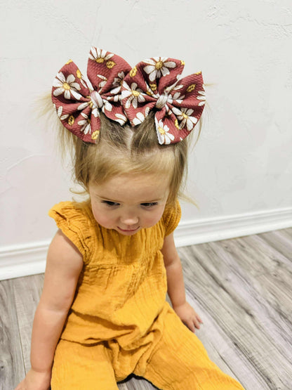 Mauve Floral Bows