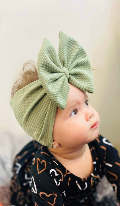 Light Olive Bows