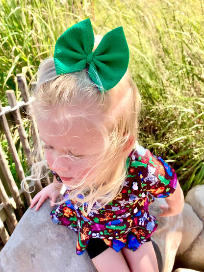 Kelly Green Bows