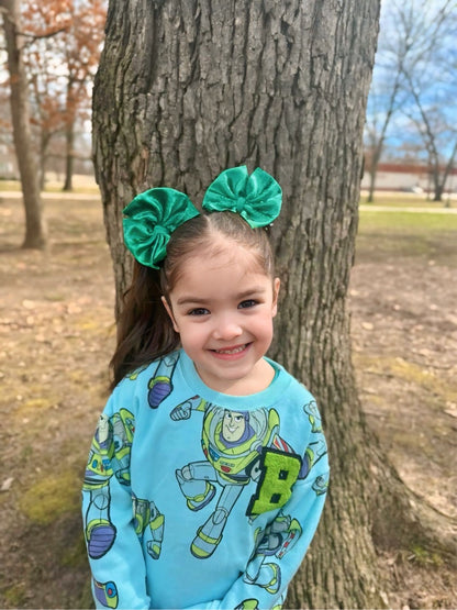 Kelly Green Glimmer Bows