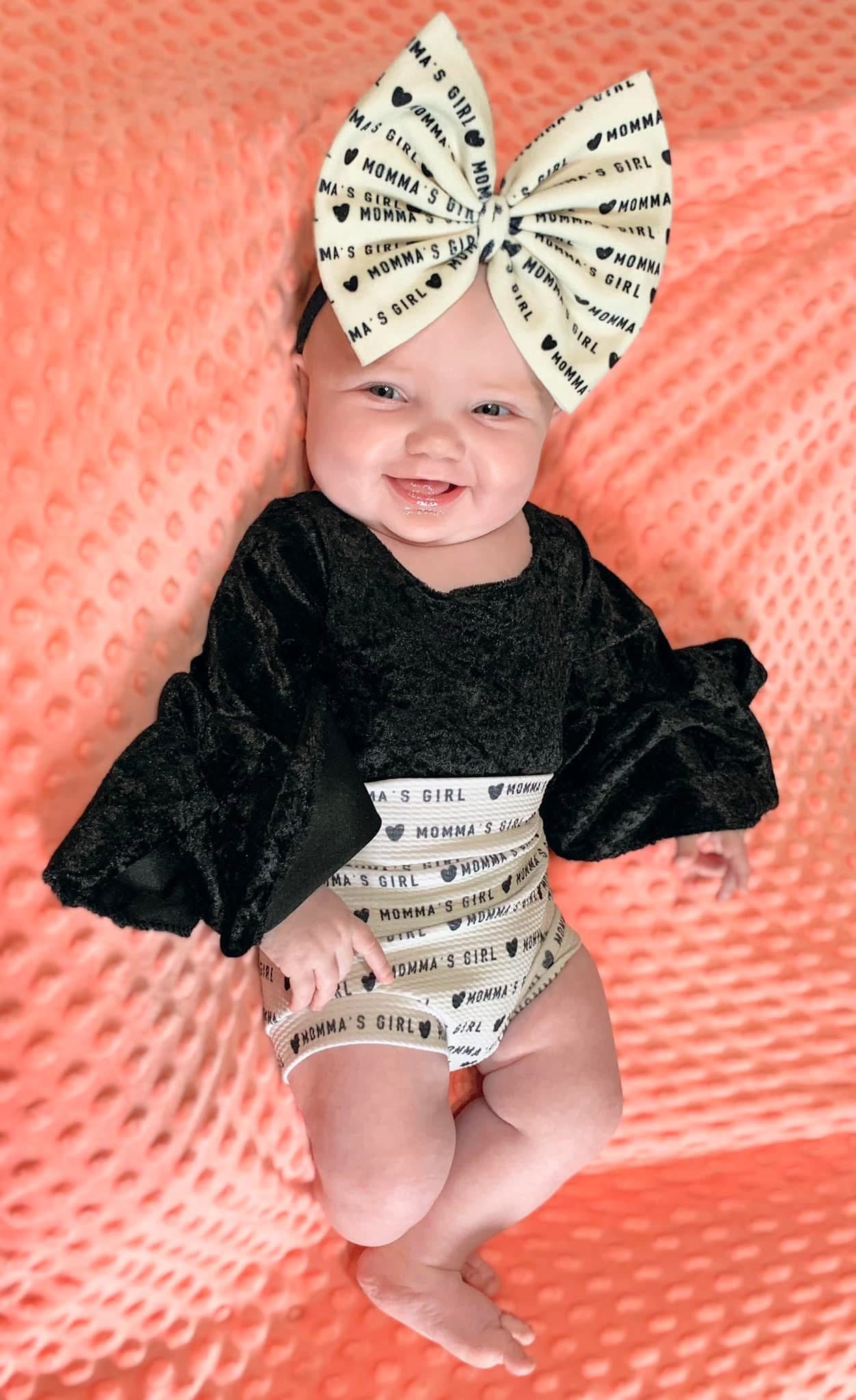 Momma's Girl Velvet Bows