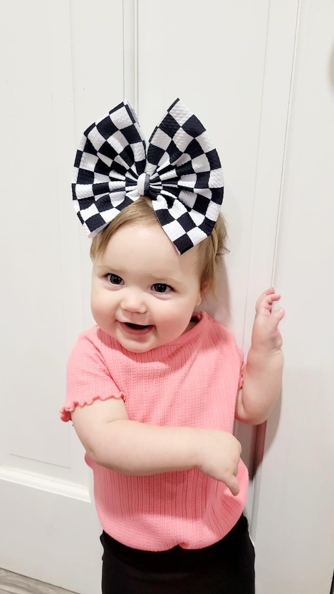 Checkered Bows
