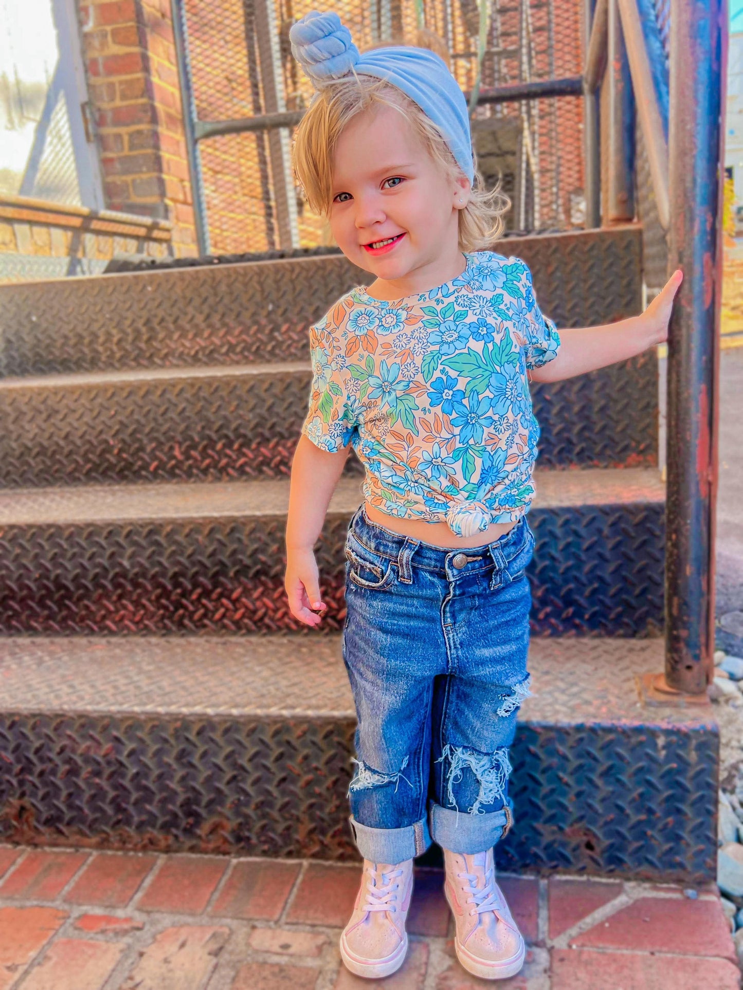 Baby Blue Velvet Knot